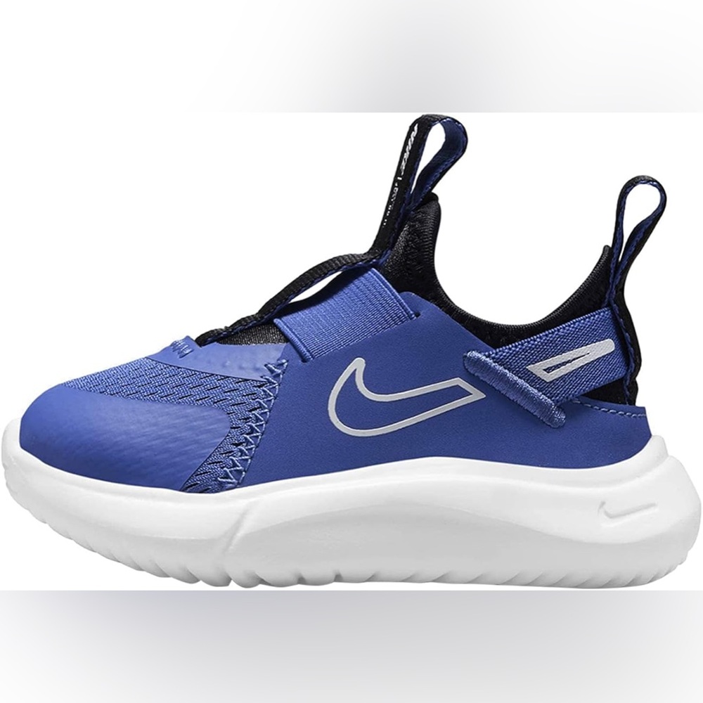 Nike pull on baby/toddler shoes